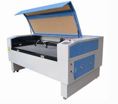 商標攝像激光切割機 不規(guī)則產(chǎn)品的自動尋邊定位切割EVA海綿切割 激光切割機 杰達光電1080圖片_高清圖_細節(jié)圖-東莞市杰達光電科技 -